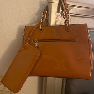 Elegant Patent Leather Cross body Handbag with matching Wallet